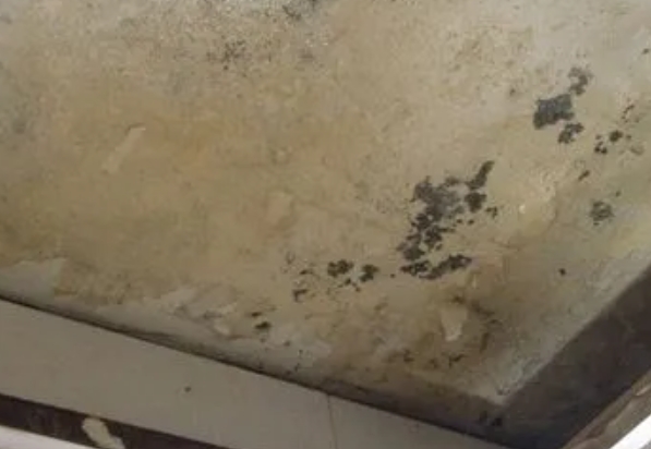 昭通市阳台漏水维修公司分享下昭通市卫生间渗水维修需要注意哪些问题。
